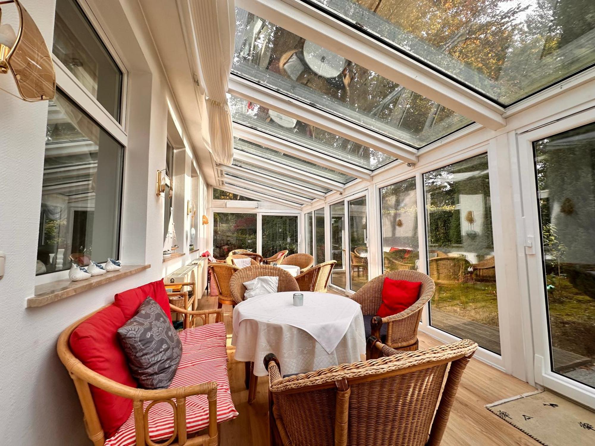 Pension Zum Loewen, Parkplatz, Fruehstueck, Wlan, Zentral Bad Steben Extérieur photo