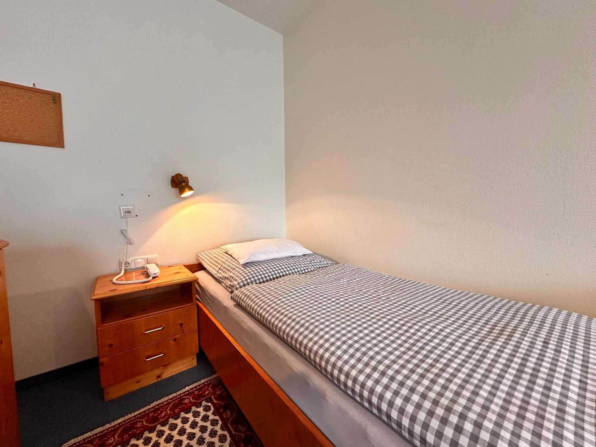 Pension Zum Loewen, Parkplatz, Fruehstueck, Wlan, Zentral Bad Steben Extérieur photo