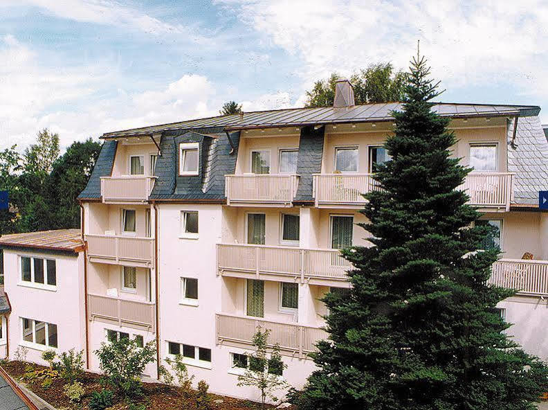 Pension Zum Loewen, Parkplatz, Fruehstueck, Wlan, Zentral Bad Steben Extérieur photo